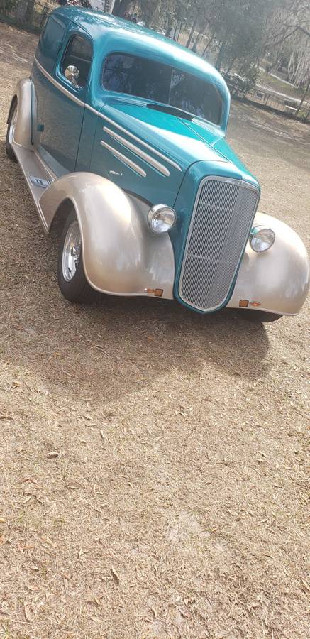 Chevrolet-panel-1935-green-3