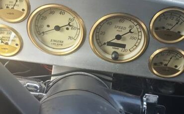 Chevrolet-panel-1935-green-7