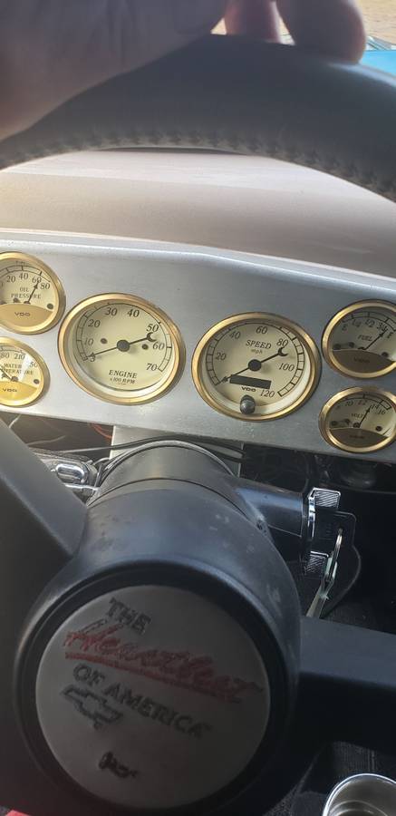 Chevrolet-panel-1935-green-7