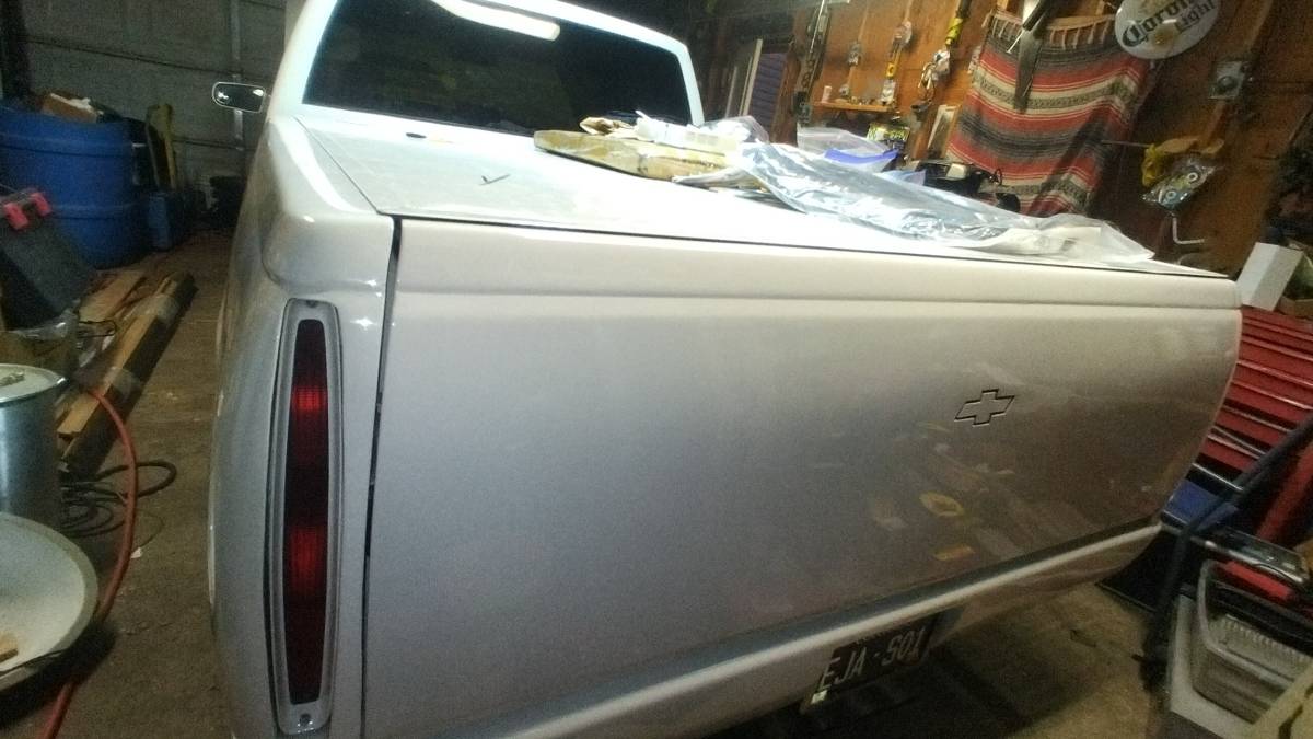 Chevrolet-pick-up-1992-white-2