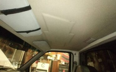 Chevrolet-pick-up-1992-white-4