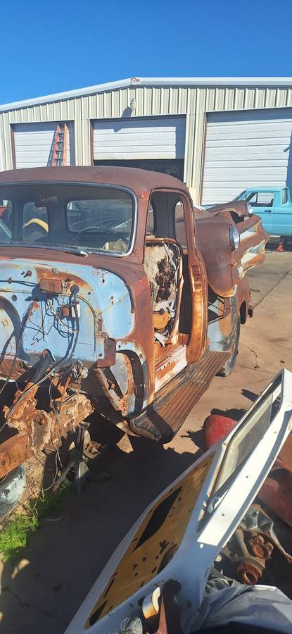 Chevrolet-pickup-1954-2