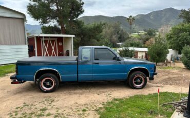 Chevrolet-s-10-tahoe-pick-up-1993-blue-17