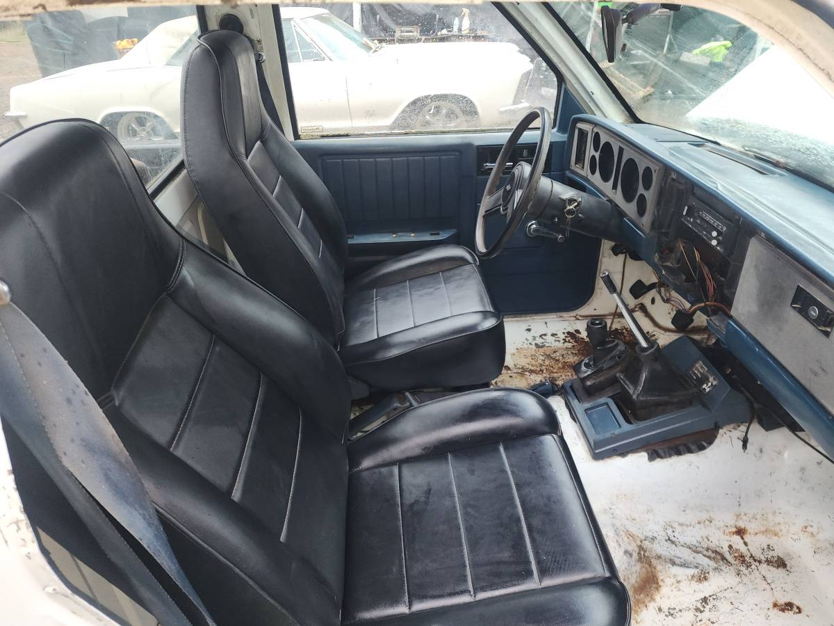 Chevrolet-s10-pickup-1983-1