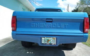 Chevrolet-s10-pickup-1985-blue-7