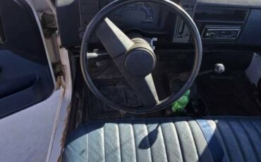 Chevrolet-s10-pickup-1987-white-4