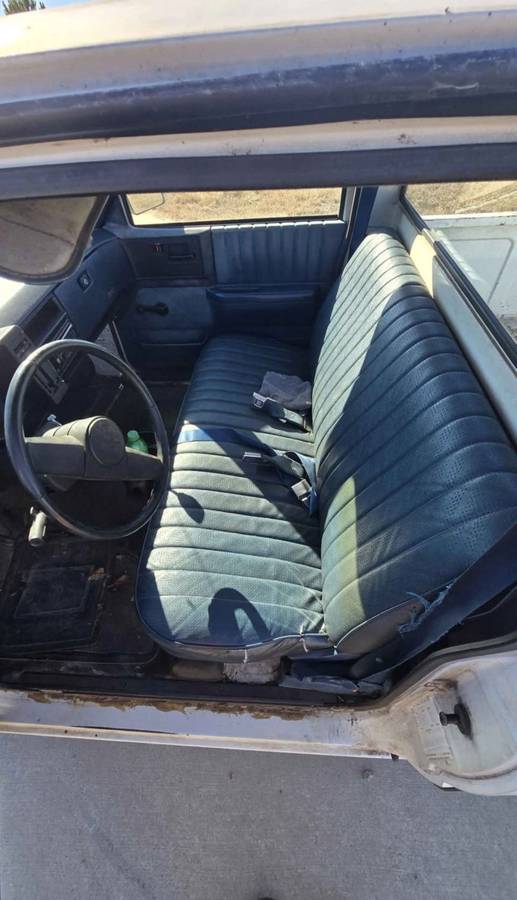 Chevrolet-s10-pickup-1987-white-5