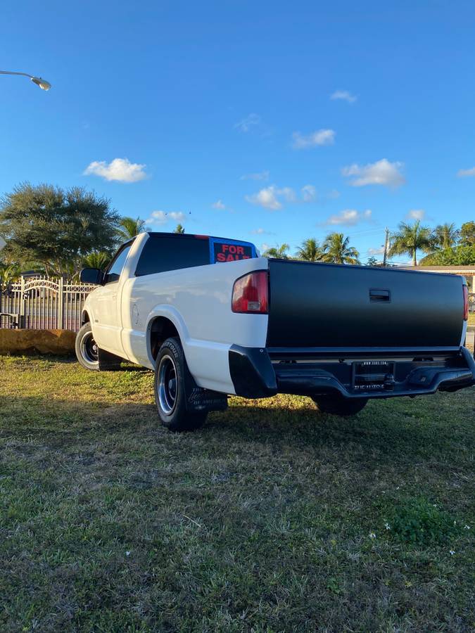 Chevrolet-s10-pickup-1994-white
