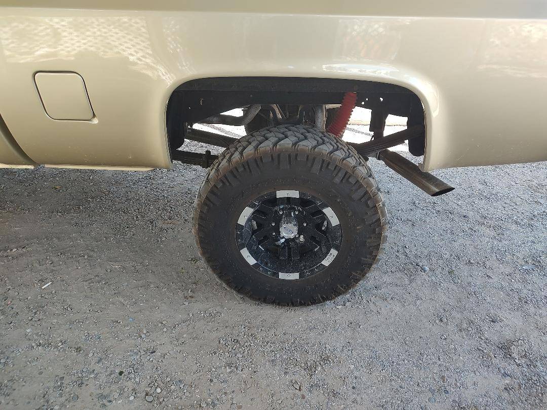 Chevrolet-scottsdale-1981-custom-32