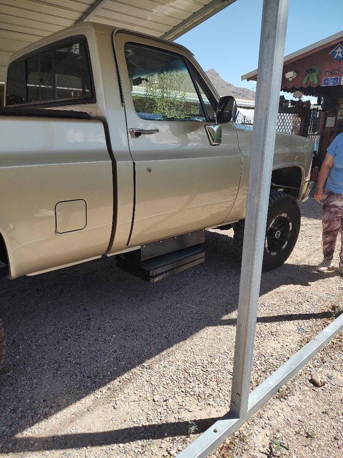 Chevrolet-scottsdale-1981-custom-33