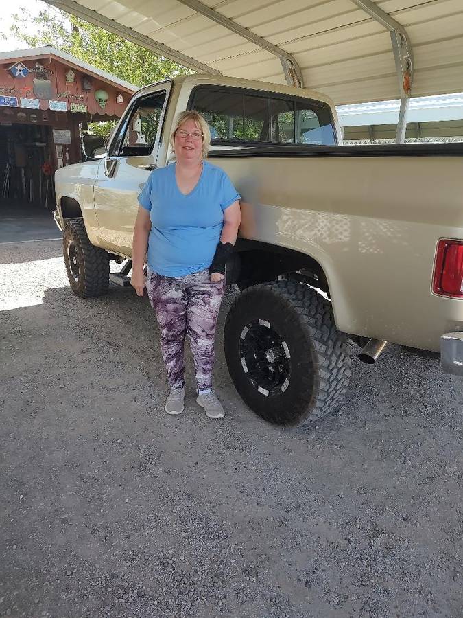 Chevrolet-scottsdale-1981-custom-36