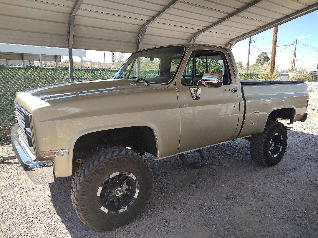 Chevrolet-scottsdale-1981-custom