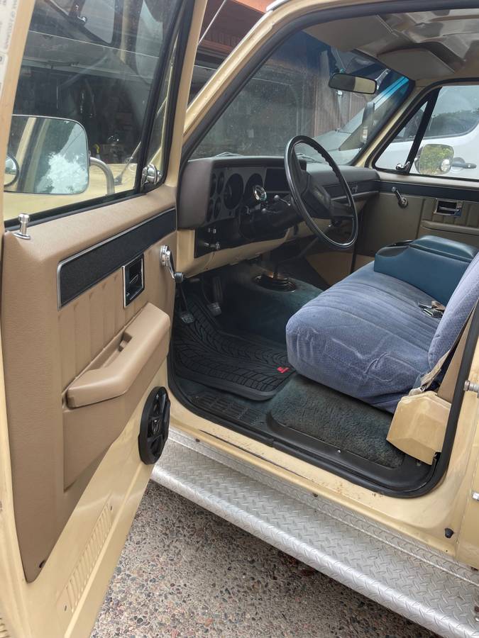 Chevrolet-scottsdale-20-1983-brown-2