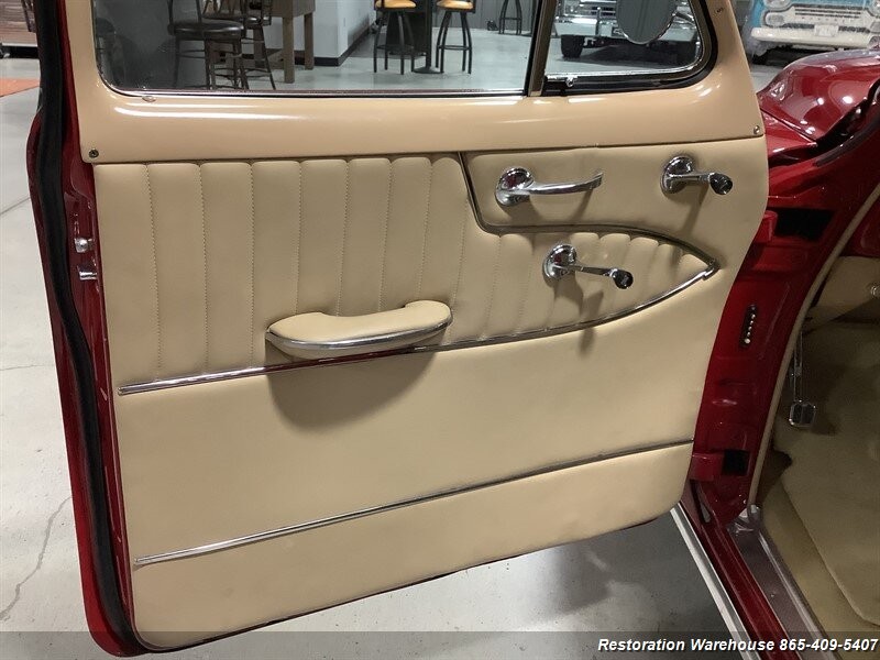 Chevrolet-sedan-delivery-1954-12