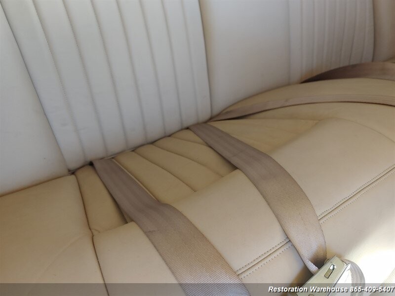 Chevrolet-sedan-delivery-1954-36