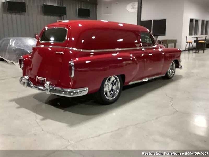 Chevrolet-sedan-delivery-1954-8