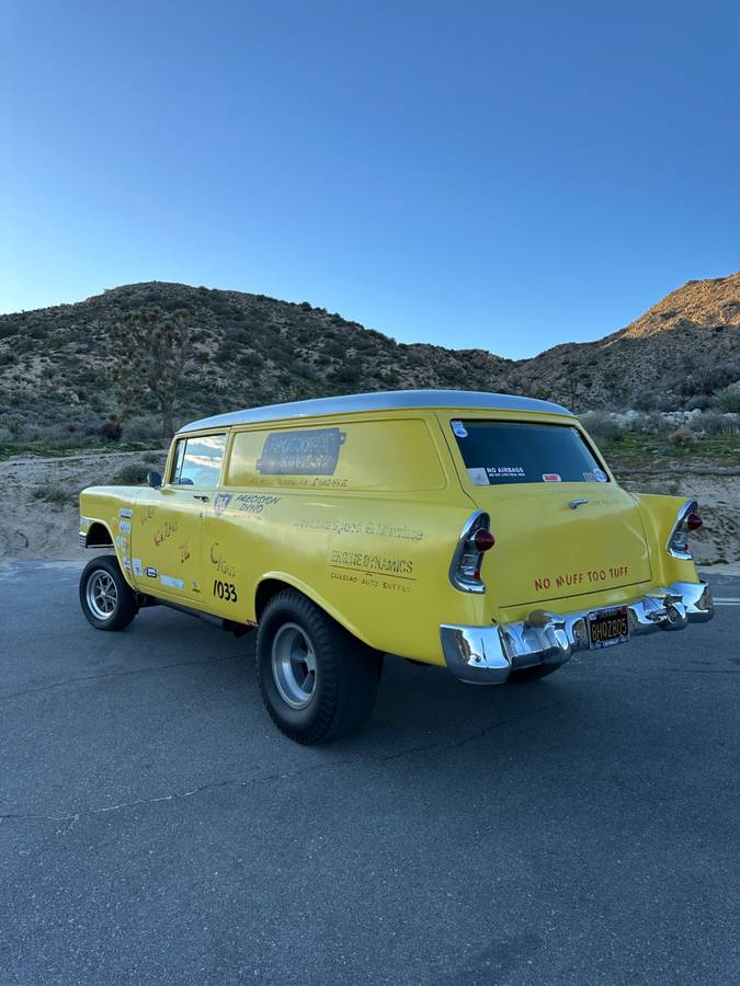 Chevrolet-sedan-delivery-1956-1