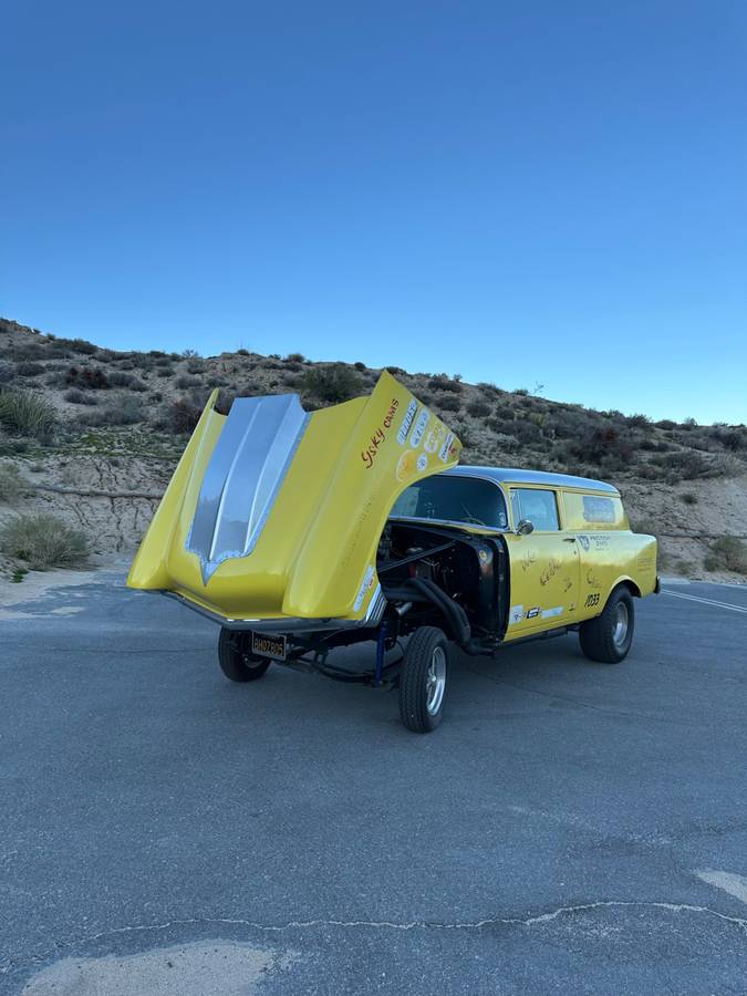 Chevrolet-sedan-delivery-1956-2