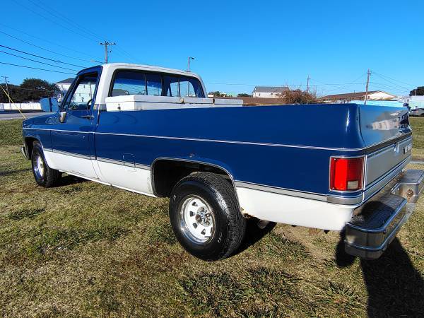 Chevrolet-silverado-1500-1984-1
