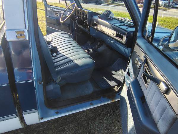 Chevrolet-silverado-1500-1984-3