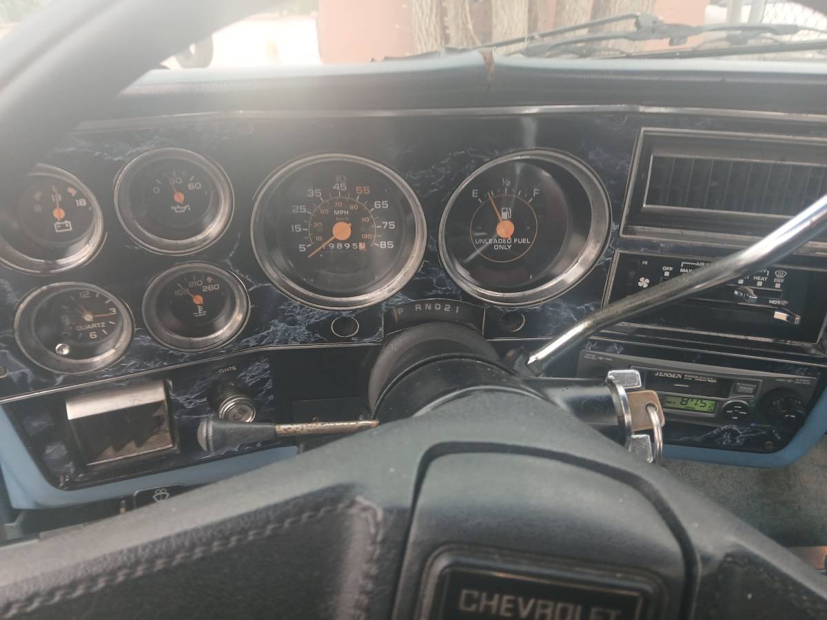 Chevrolet-silverado-1500-1984-4