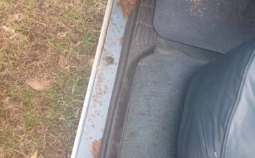 Chevrolet-silverado-1500-1984-9