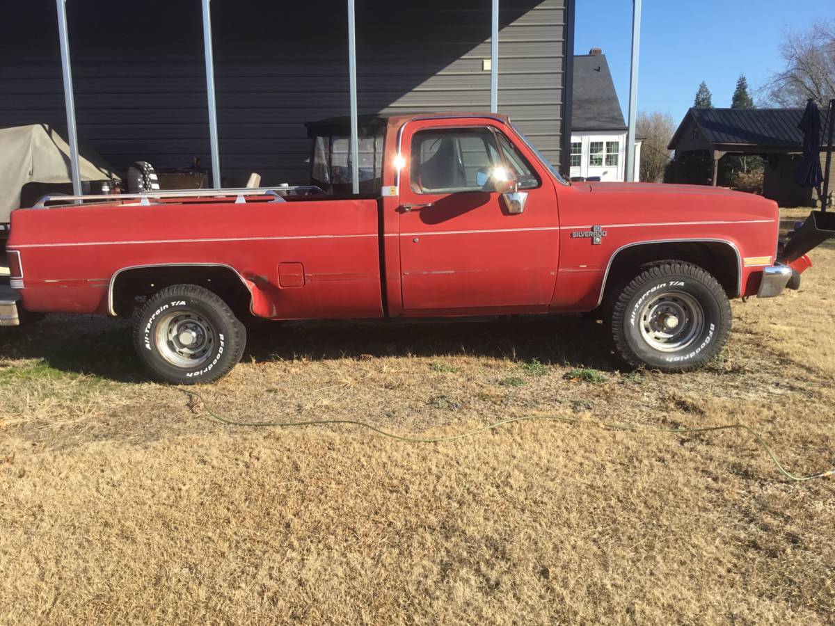 Chevrolet-silverado-1500-1986-red-12