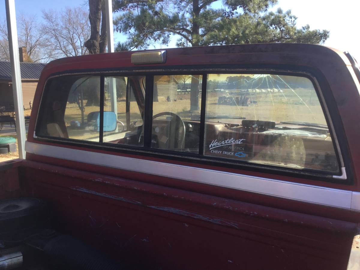 Chevrolet-silverado-1500-1986-red-2