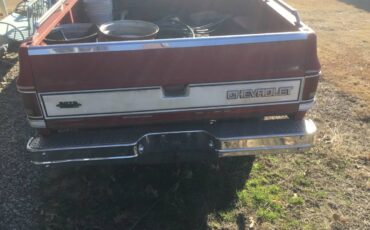 Chevrolet-silverado-1500-1986-red-8