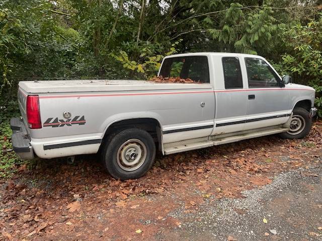 Chevrolet-silverado-1500-1988-silver-1