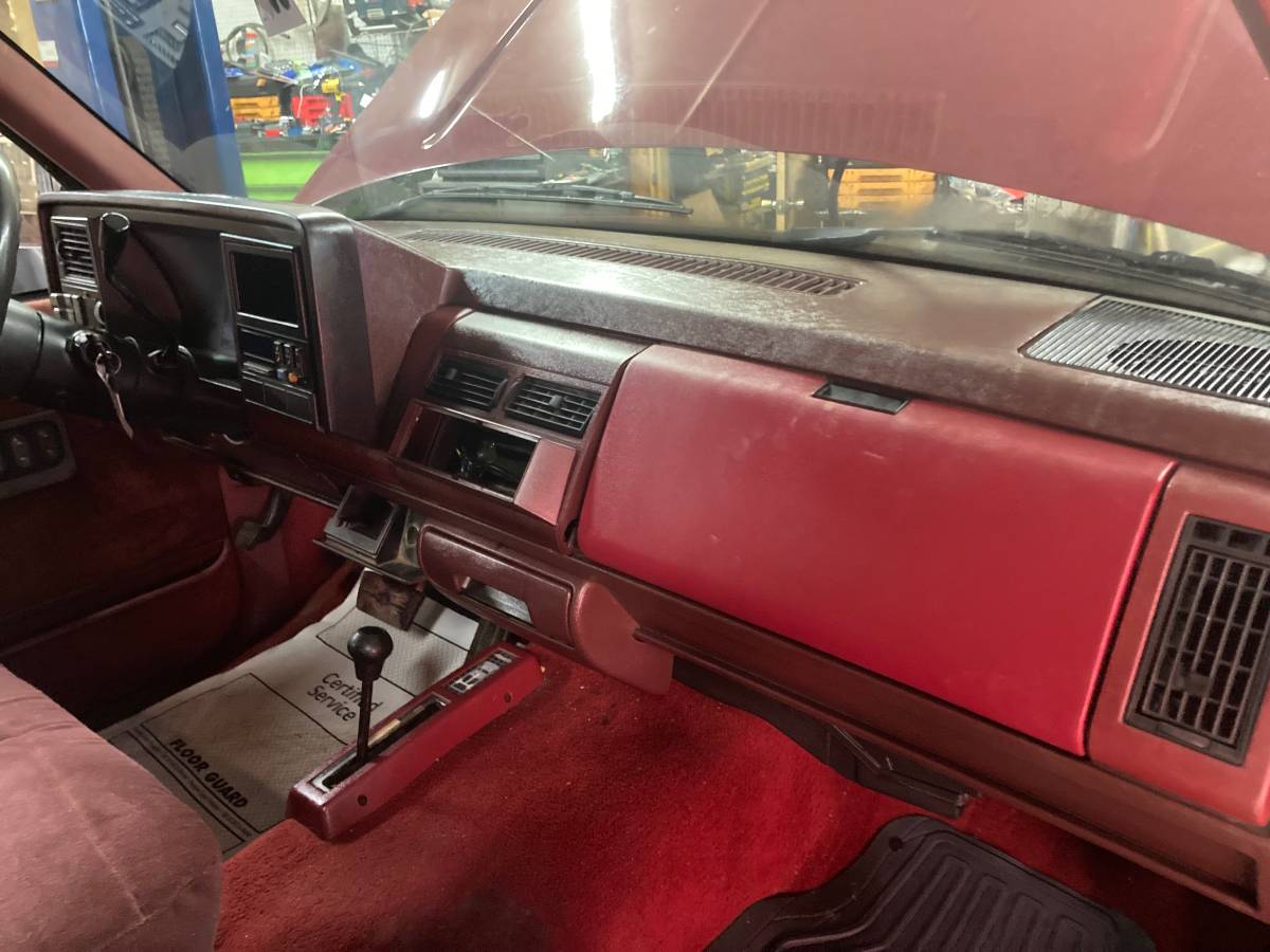 Chevrolet-silverado-1500-1990-3