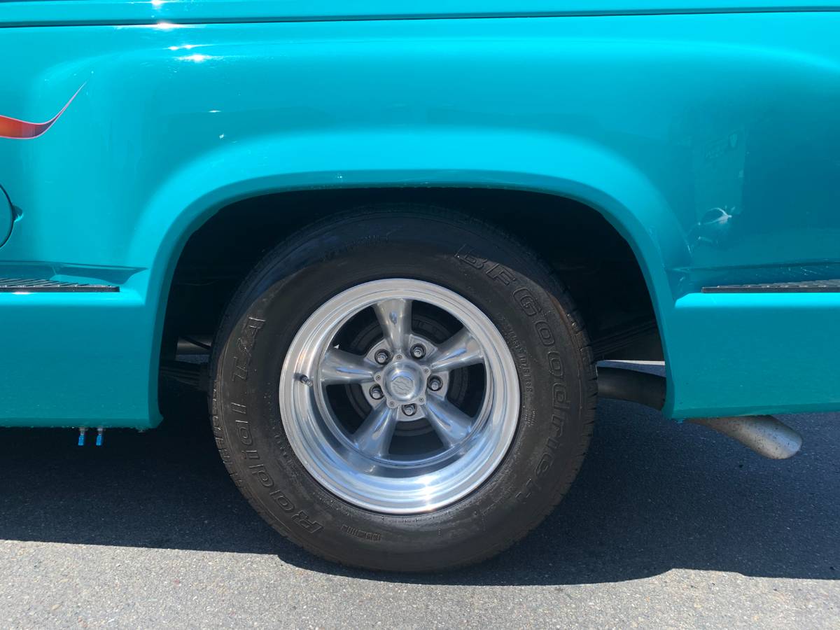 Chevrolet-silverado-1955-custom-18