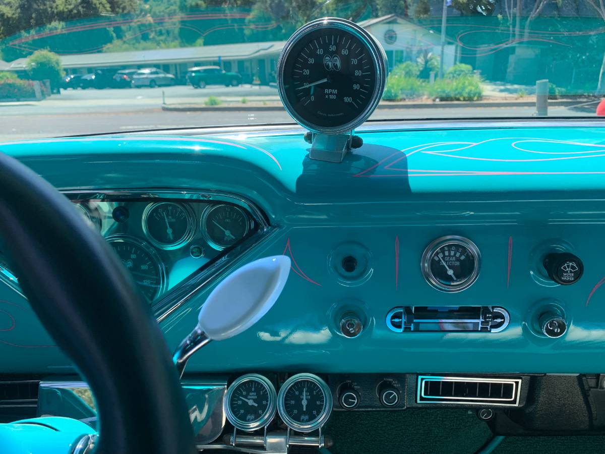 Chevrolet-silverado-1955-custom-20