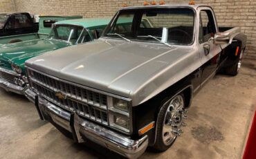 Chevrolet-silverado-1981-4