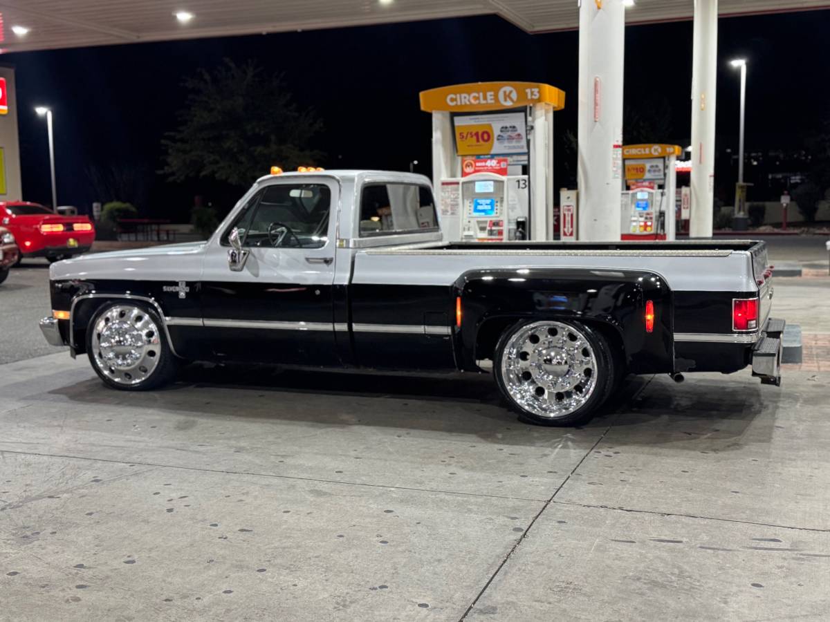 Chevrolet-silverado-1981-7