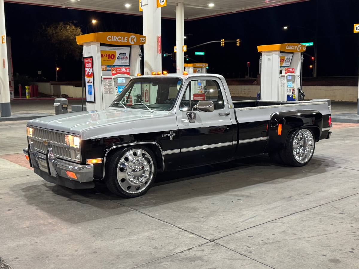 Chevrolet-silverado-1981-9