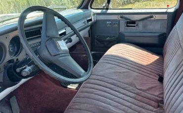 Chevrolet-silverado-1985-white-31