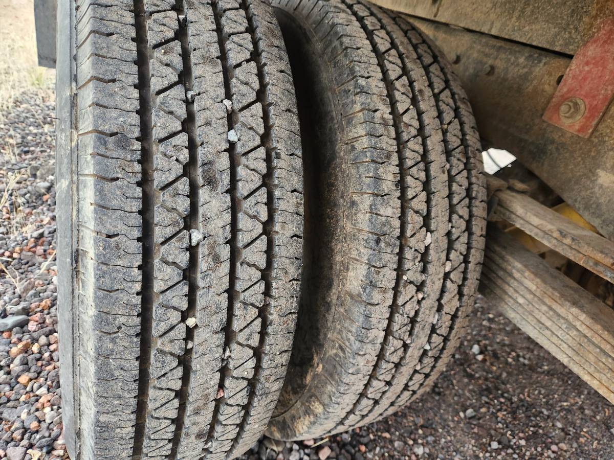 Chevrolet-silverado-1992-11