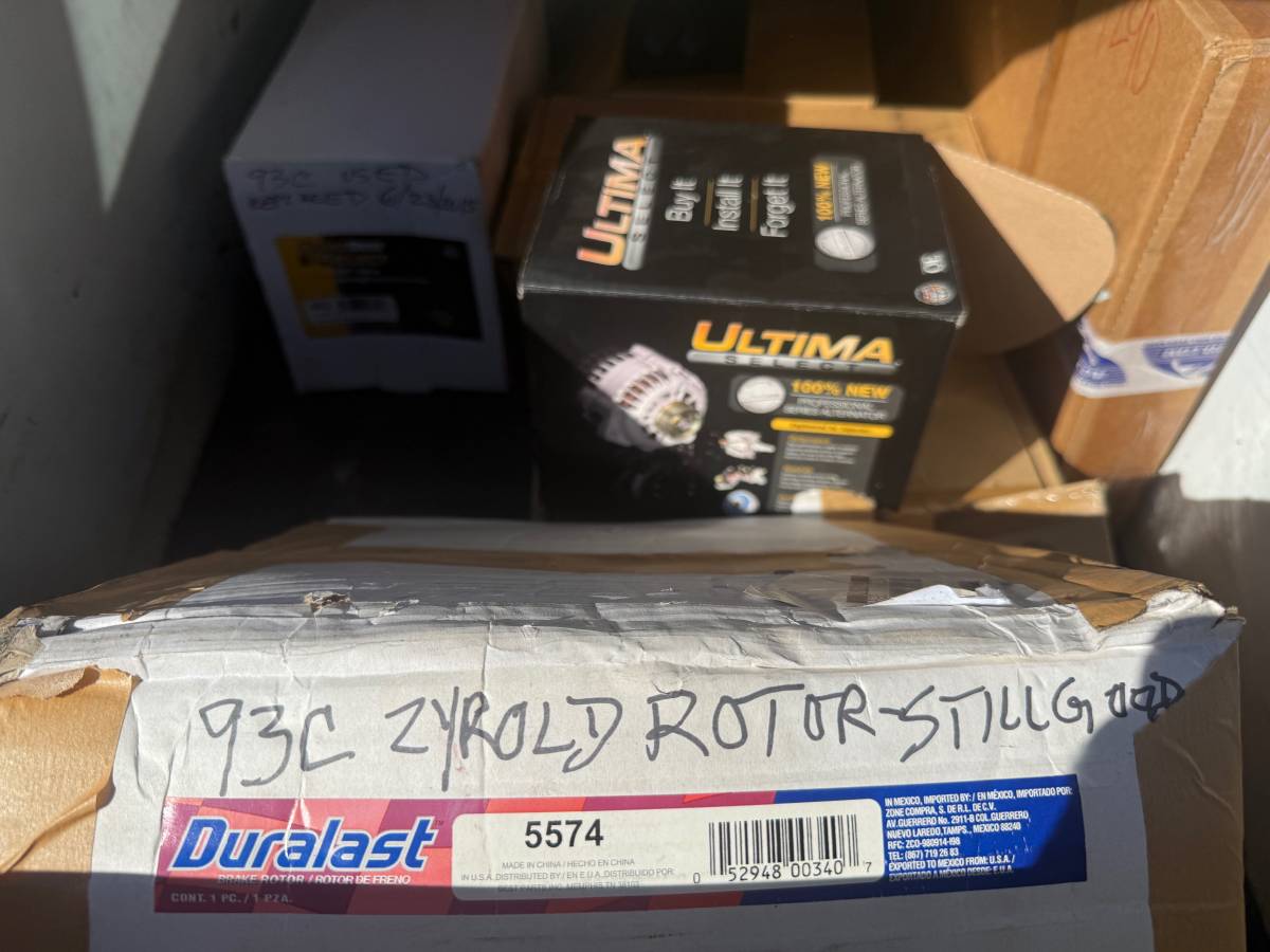 Chevrolet-silverado-1993-white-2