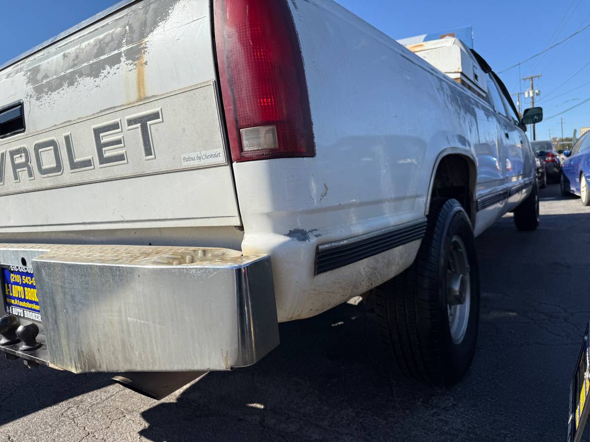 Chevrolet-silverado-1993-white-6