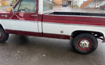 Chevrolet-silverado-2500-1975-red-1