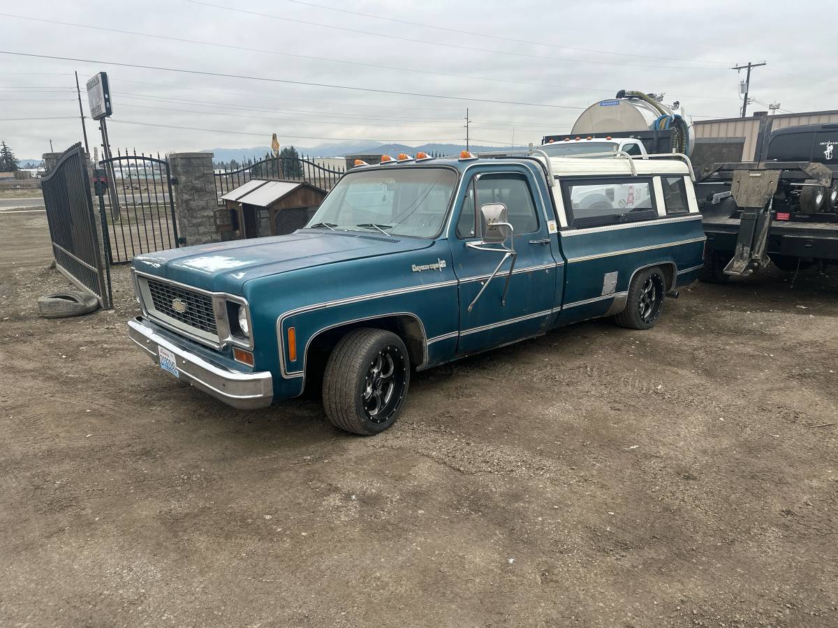Chevrolet-silverado-2500hd-1973-1