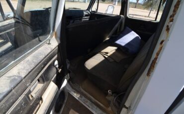 Chevrolet-silverado-3500-1977-white-13