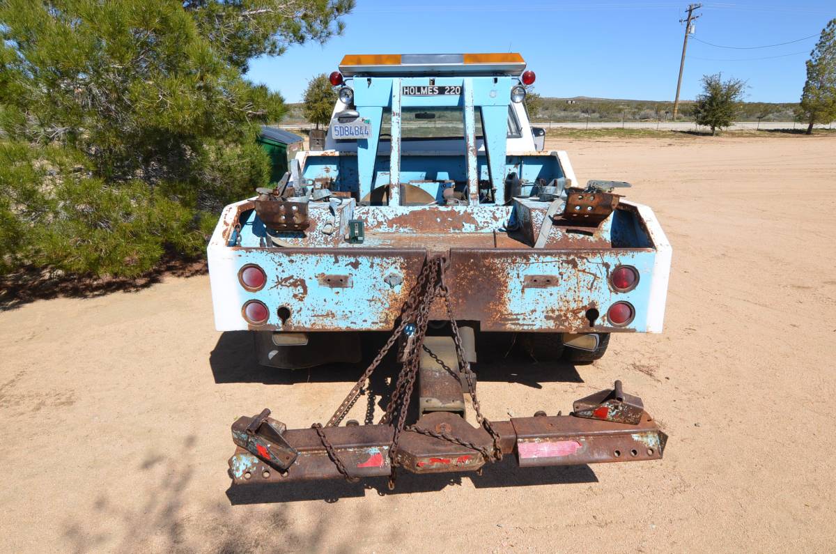 Chevrolet-silverado-3500-1977-white-14