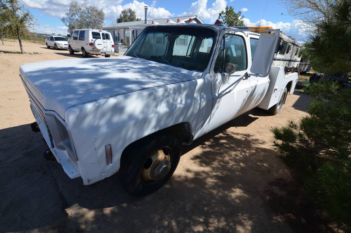 Chevrolet-silverado-3500-1977-white-20