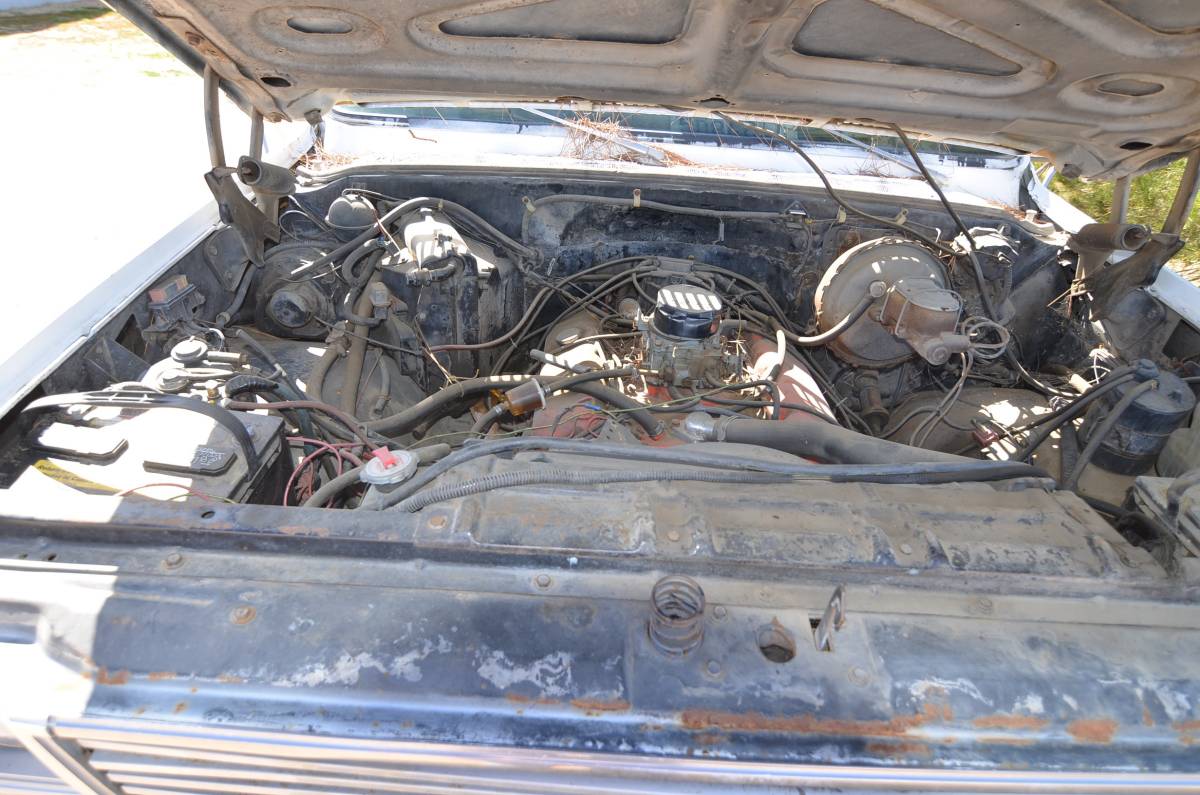 Chevrolet-silverado-3500-1977-white-28