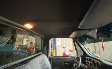 Chevrolet-silverado-c10-1980-orange-1