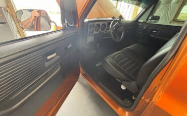 Chevrolet-silverado-c10-1980-orange-3