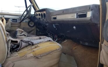 Chevrolet-silverado-short-bed-k10-1984-11