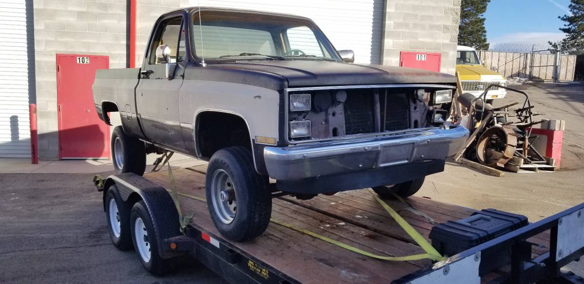 Chevrolet-silverado-short-bed-k10-1984-6